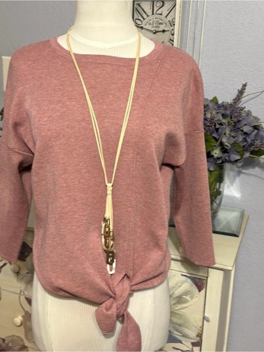 Retrolicious Knot-Front Sweater in Dusty Rose